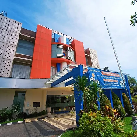 Halogen Hotel Airport Surabaya-3